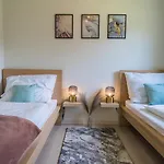 Myflat Diana Family Vendégház Siófok