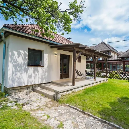 Myflat Diana Family Siofok