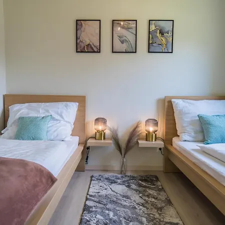 Myflat Diana Family Guest house Siofok